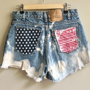 Custom Levi’s | JLS J Lin Sanderson Flag Bleach Dye Orange Tab 550 Cutoff Shorts